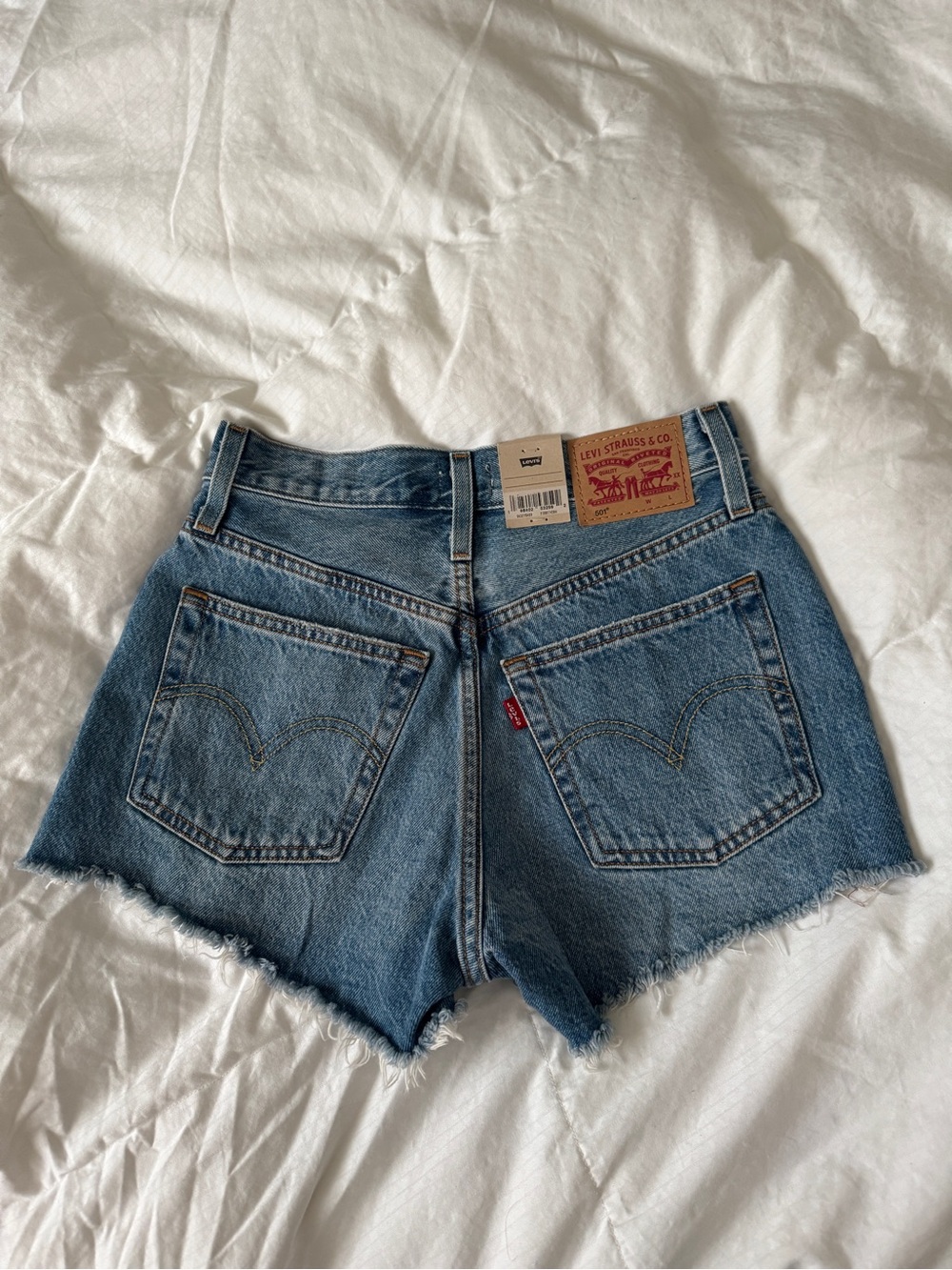 Levi’s 501 original short 25 new